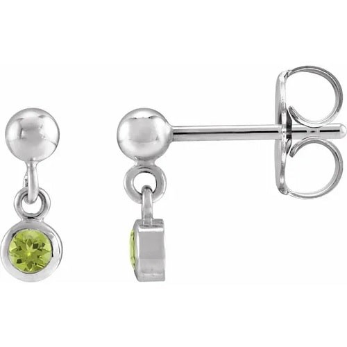 Fei 0.24 Carat Peridot Bezel Set 