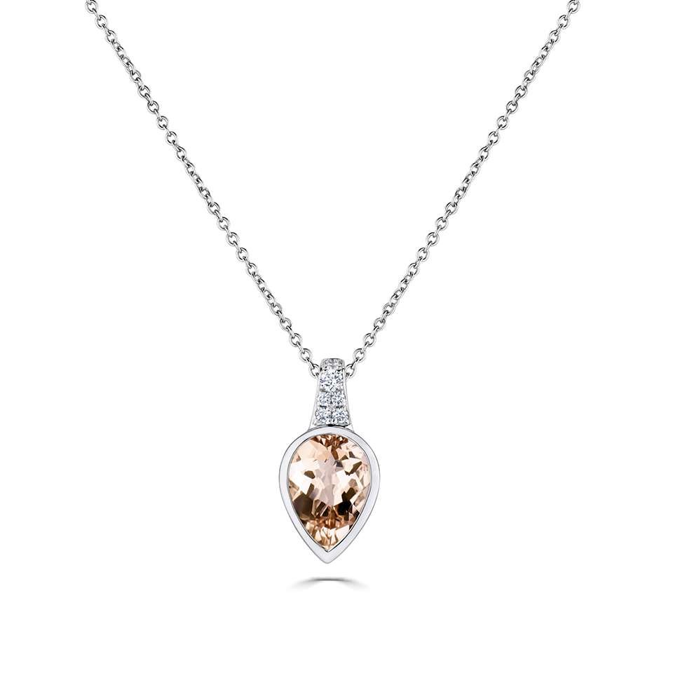 Qasida Morganite Bezel Set 