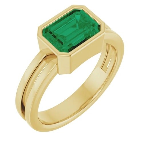 Danice Emerald Bezel 