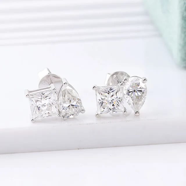 janey Natural Claw Set  Diamond Earrings