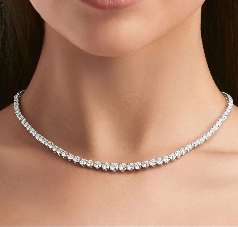 Thi 5.00 - 10.00 Carat Lab-Created Diamond  Necklace