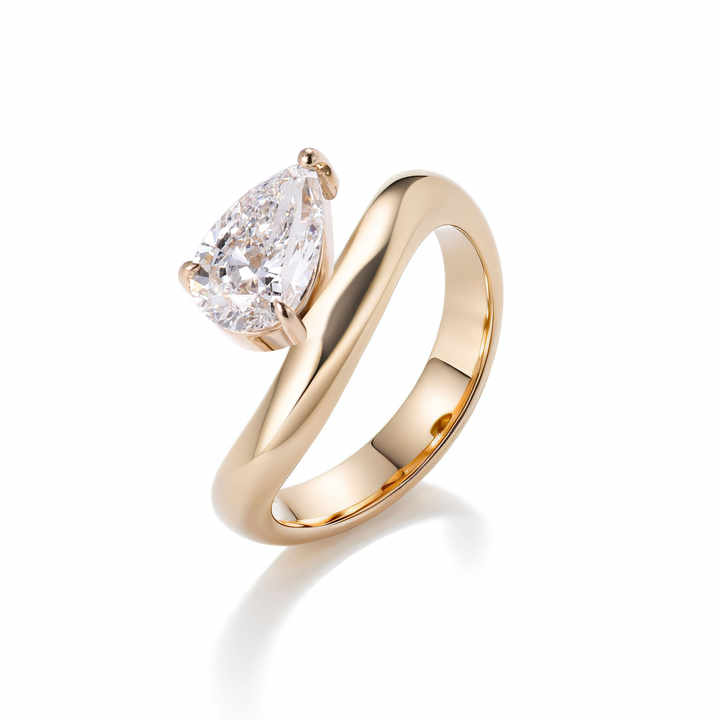 Ruchi Natural Diamond Engagement Ring