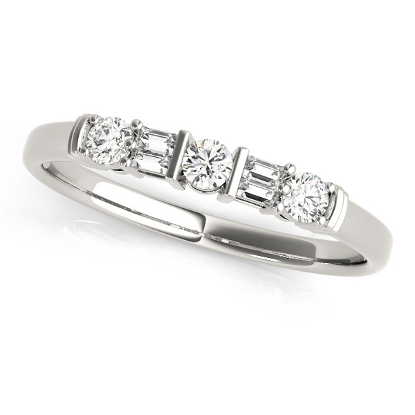 Maevery Natural Bar And Prong Set  Diamond Ring