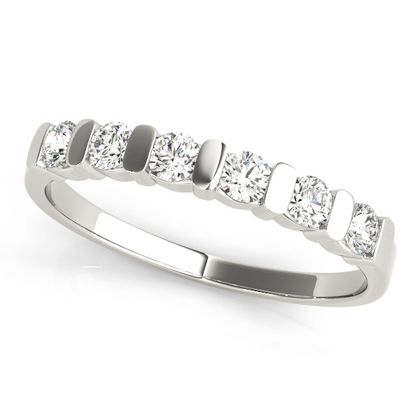 Natural Bar-Set Diamond Ring