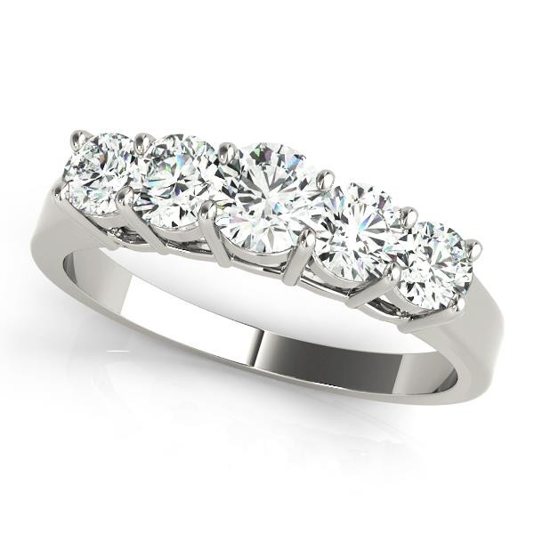 Elsy Natural Prong  Diamond Ring