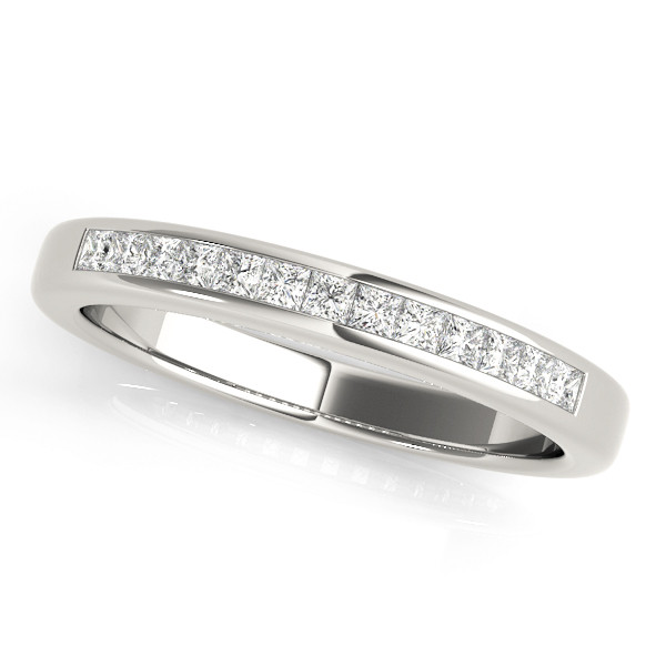 Yarine Natural Channel-Set Diamond Ring