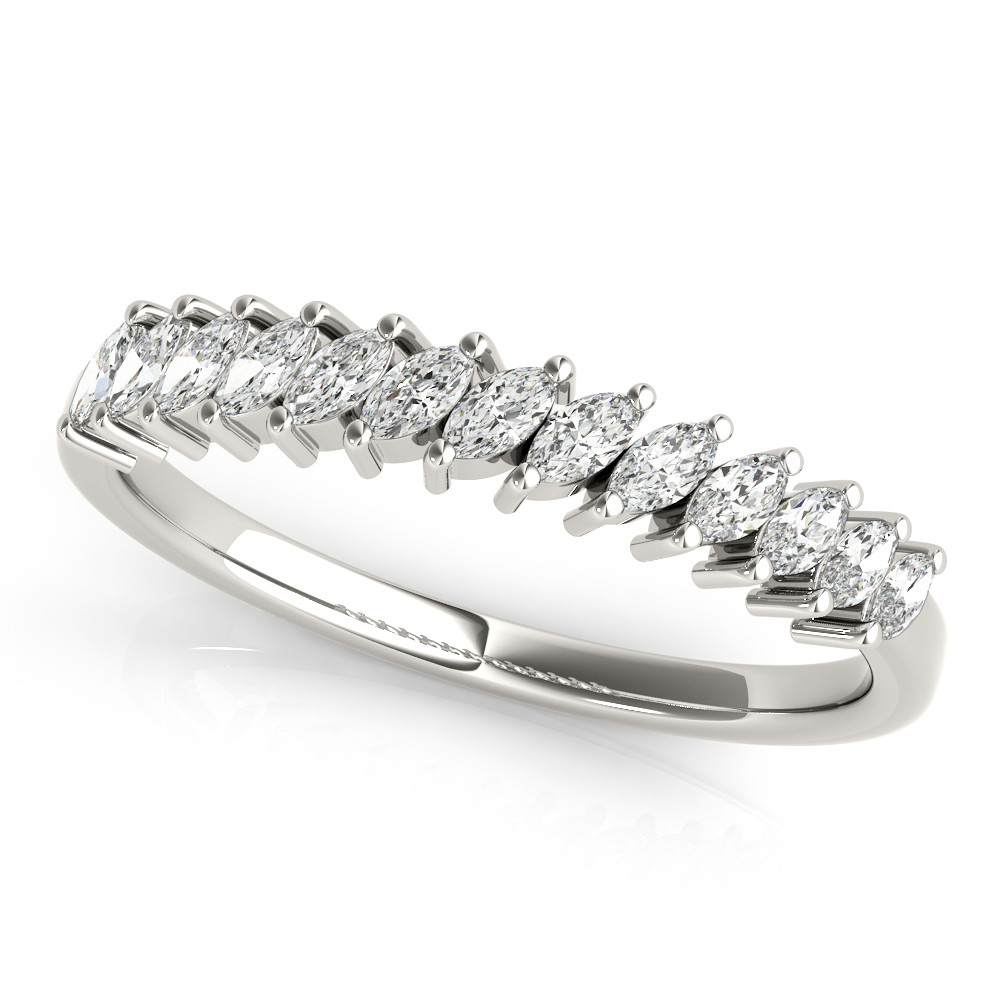 Motlay Natural Prong-Set Diamond Ring